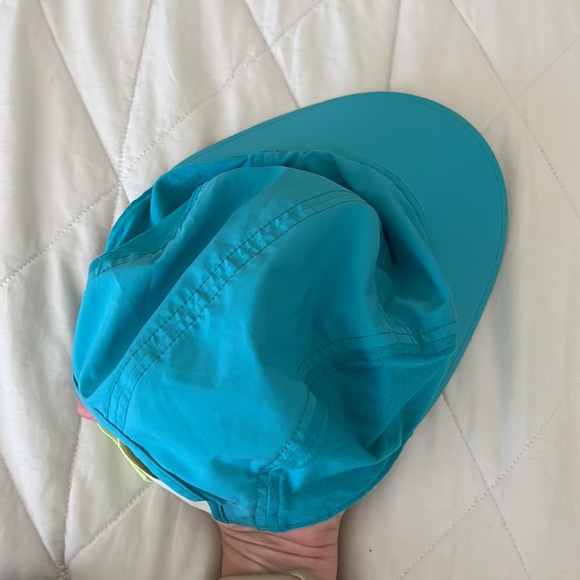 Lululemon Sun Chaser Run Hat in Surge - turquoise - Picture 6 of 15